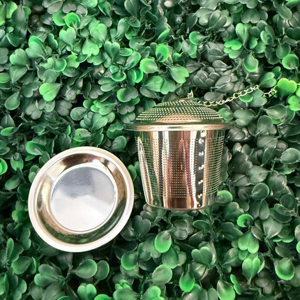 Stainless steal strainer with drip tray