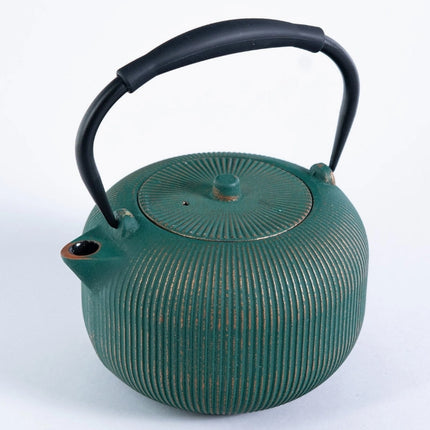 Tokusa Forest Green Cast Iron Teapot – 33oz