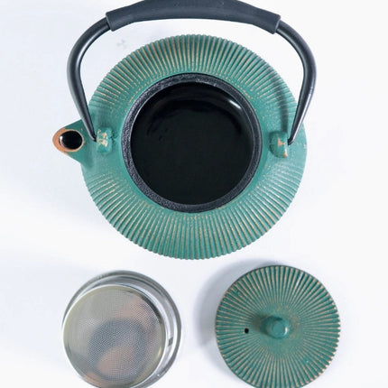 Tokusa Forest Green Cast Iron Teapot – 33oz