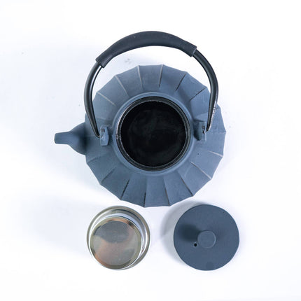Vertical Lines Dark Gray 33oz Cast Iron Tea Pot (1/8)
