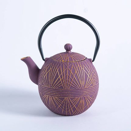 Purple Yarm Design 28oz Cast Iron Tea Pot (1/8)